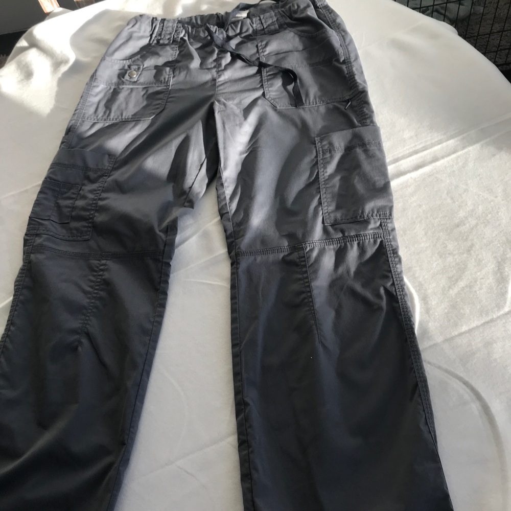 Scrub pants